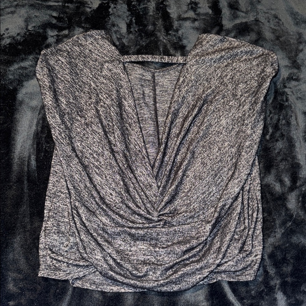 Express women’s open back XS top